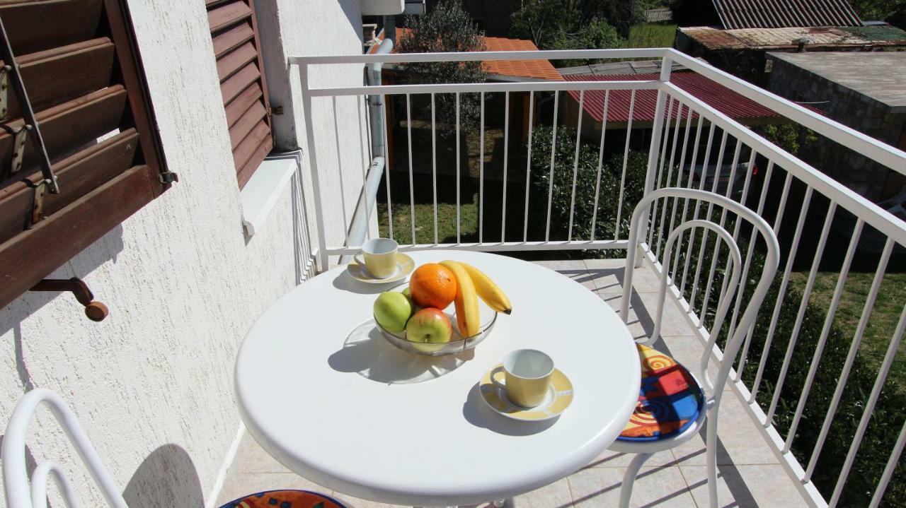 Holiday House Matko Gabonjin Kültér fotó