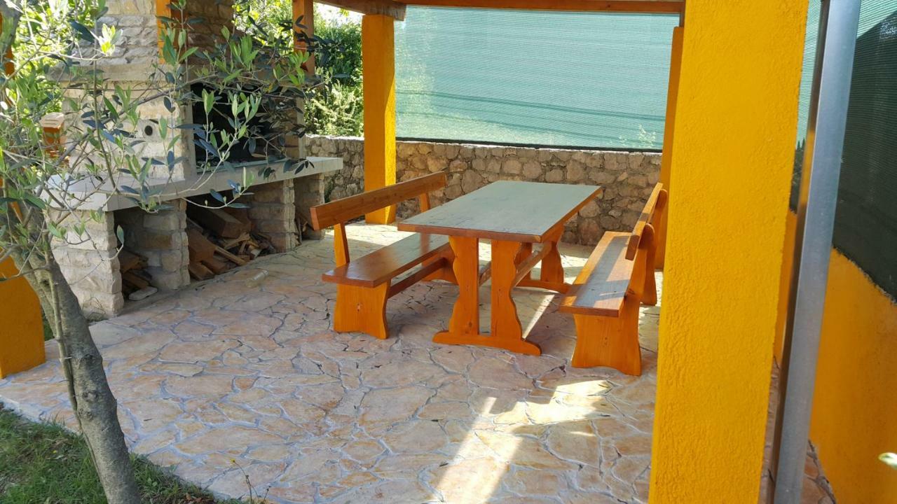 Holiday House Matko Gabonjin Kültér fotó